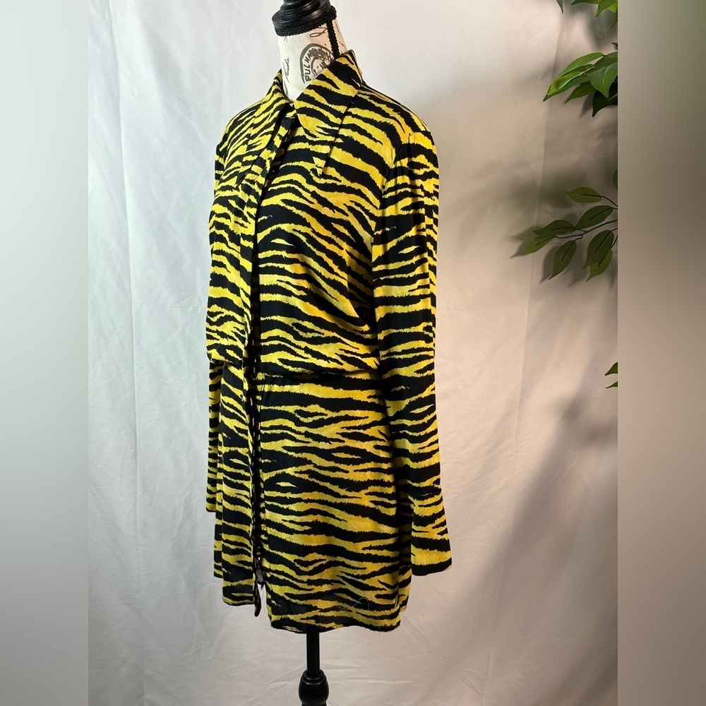 Mango Zebra Print Mini Dress in Green and Black 🌴☀️ - Picture 3 of 15